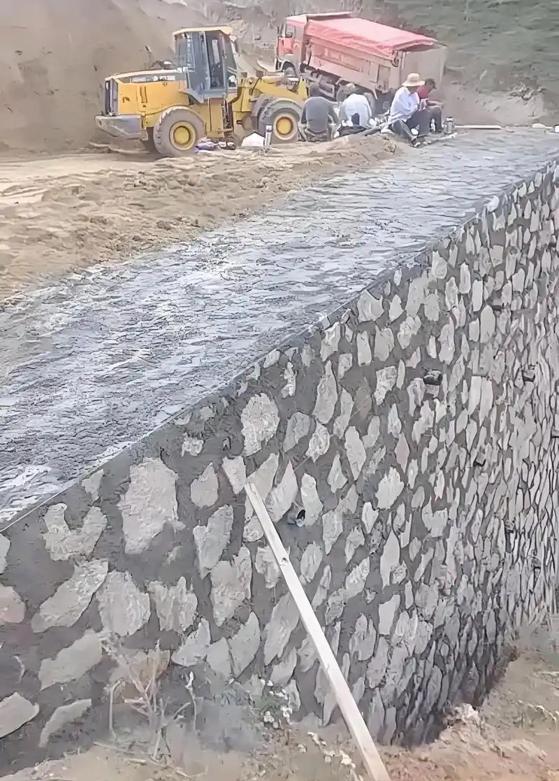 日照边坡加固